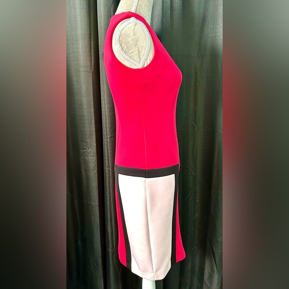 Calvin Klein Pink, Black, Beige Sleeveless Knee-Length Geometric Dress, Size 2 - Picture 4 of 8
